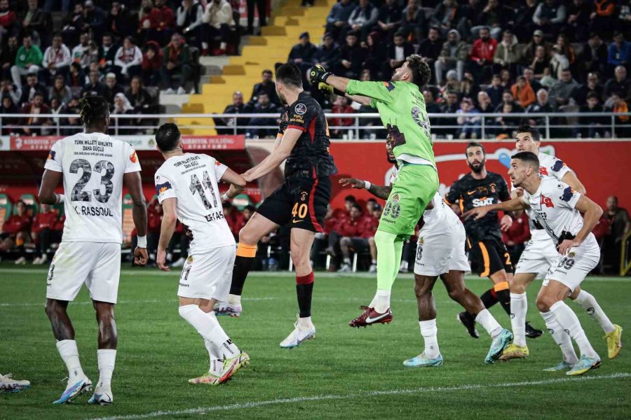 Hazırlık Maçı: Corendon Alanyaspor: 2 - Galatasaray: 4