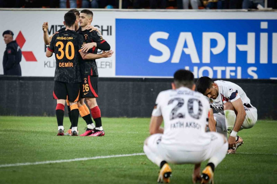 Hazırlık Maçı: Corendon Alanyaspor: 2 - Galatasaray: 4
