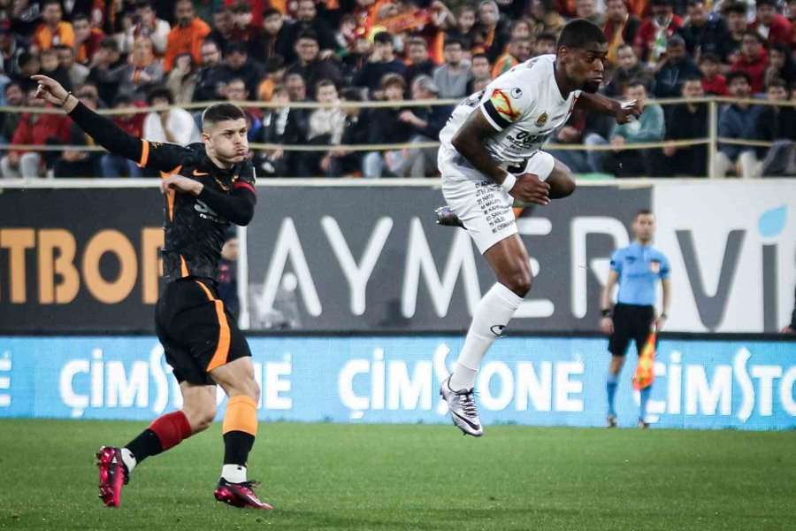 Hazırlık Maçı: Corendon Alanyaspor: 2 - Galatasaray: 4