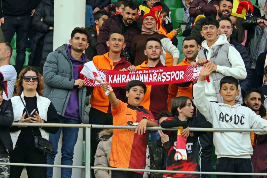 Corendon Alanyaspor - Galatasaray Maçında Duygu Dolu Anlar