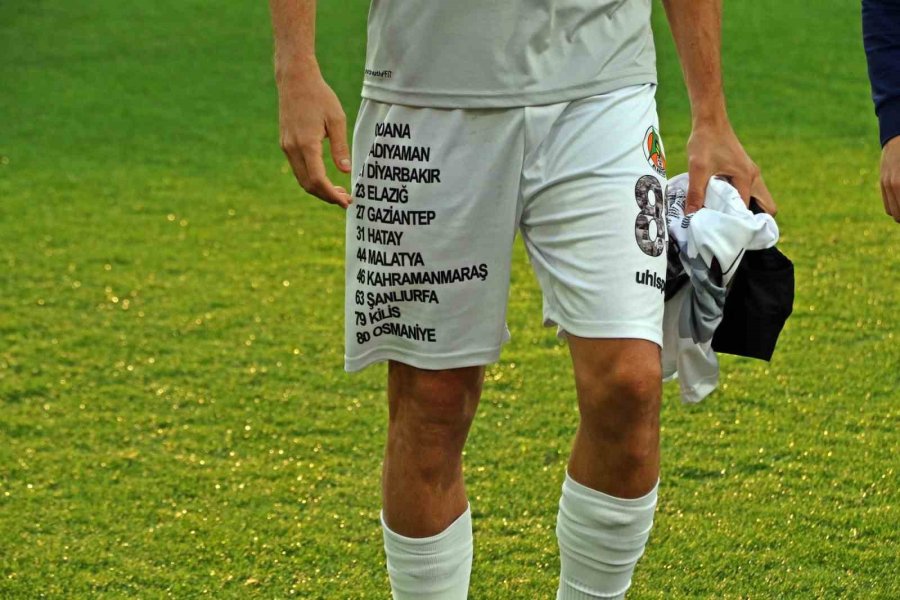 Corendon Alanyaspor - Galatasaray Maçında Duygu Dolu Anlar