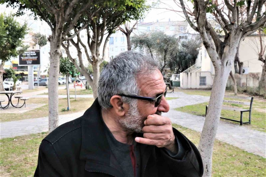 Depremde 4 Torunu, Gelini Ve Kızını Kaybetti, İsimlerini Sayarken Gözyaşlarını Tutamadı