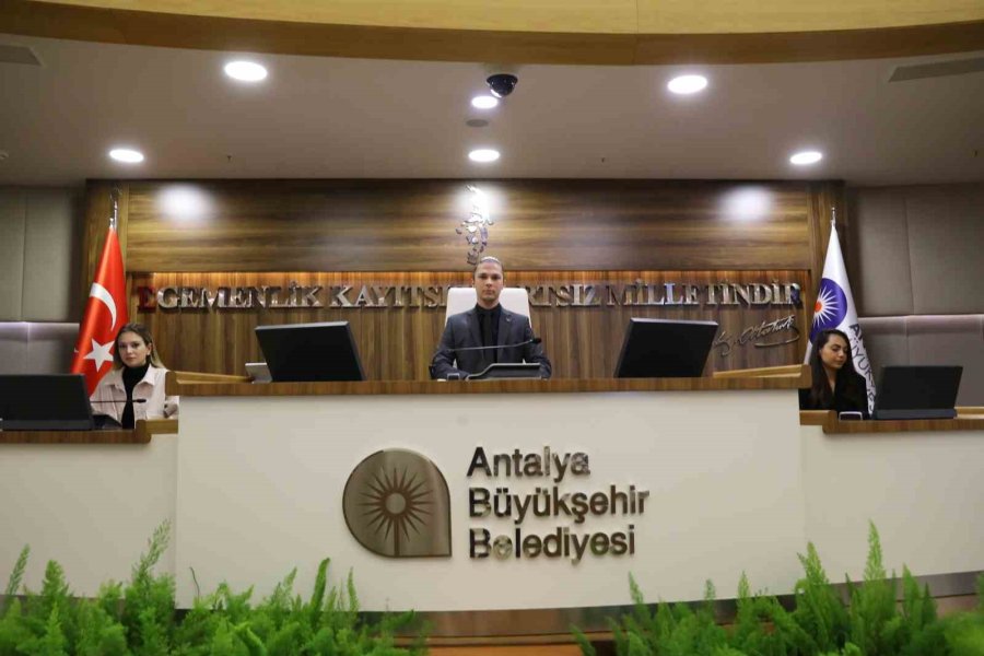 Büyükşehir Gençlik Meclisi Deprem Gündemiyle Toplandı