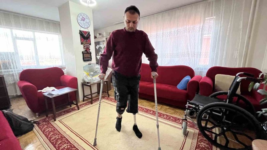 Geçirdiği Trafik Kazasının Ardından Hayatı Karardı