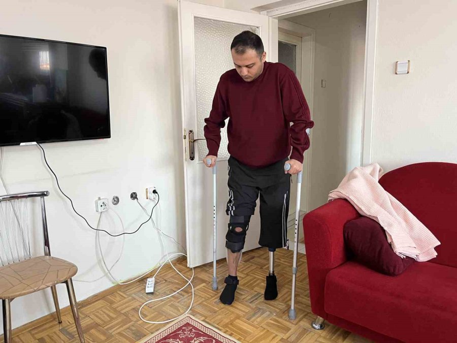 Geçirdiği Trafik Kazasının Ardından Hayatı Karardı