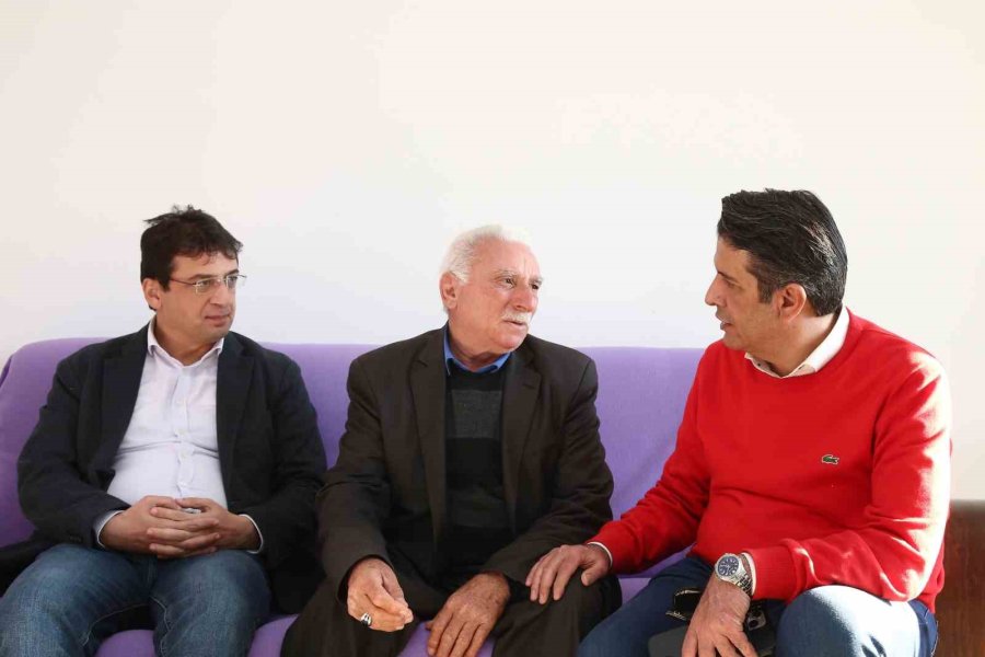 Döşemealtı Deprem Bölgesi İçin Tek Yürek