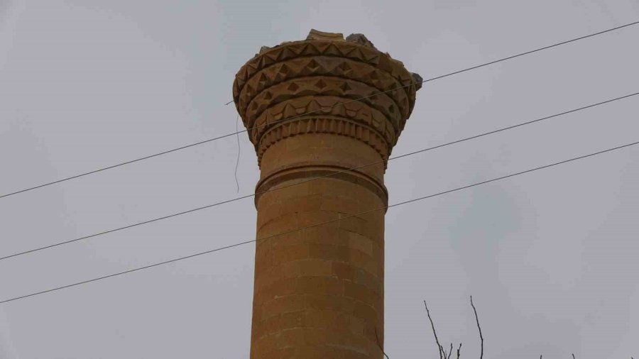 Sarız’da Hasar Tablosu Gün Geçtikçe Ortaya Çıkıyor