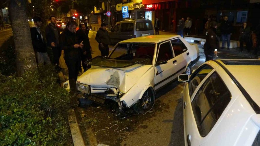 Alkollü Sürücüyü Palmiye Ağacı Durdurdu