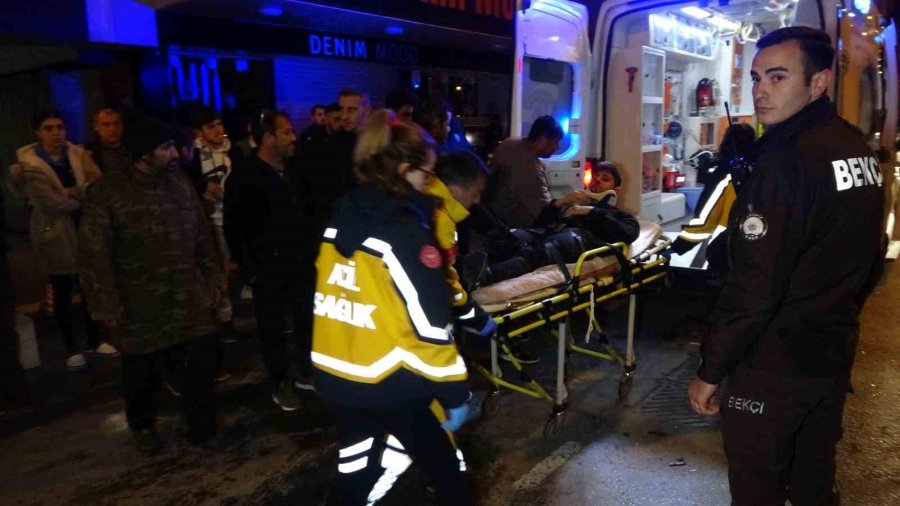 Alkollü Sürücüyü Palmiye Ağacı Durdurdu