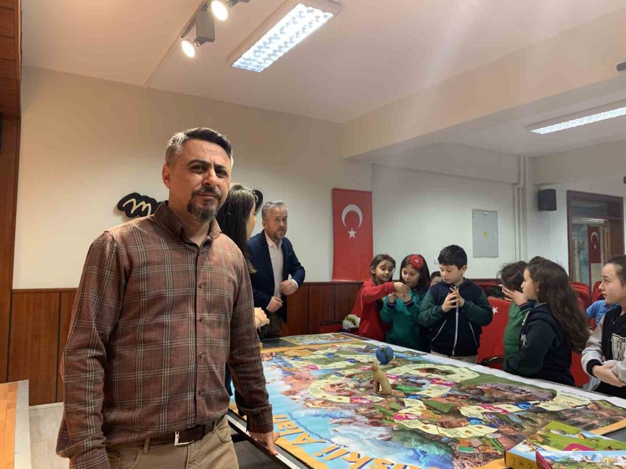 Minikler Hem Eğlendi Hem De Afet Konusunda Bilgilendi