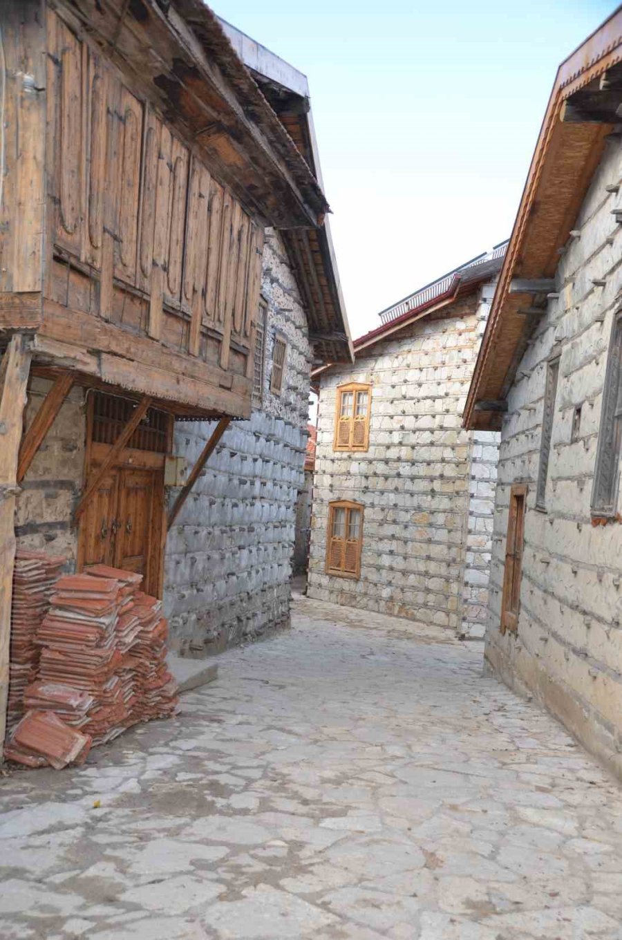 ’düğmeli Evleri’yle Öne Çıkan Ormana’da Çevre Düzenlemesinin İkinci Etabı Tamamlandı