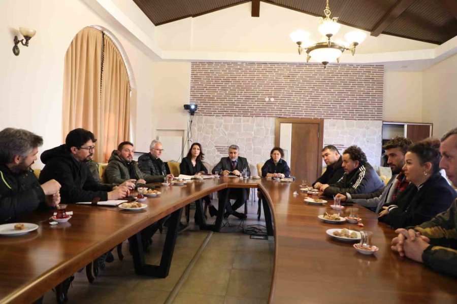 Kontrol Görevlilerine Hasat Öncesi Pestisit Denetim Eğitimi