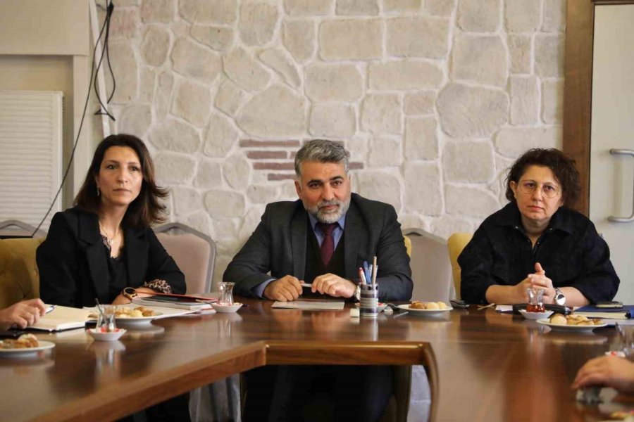 Kontrol Görevlilerine Hasat Öncesi Pestisit Denetim Eğitimi