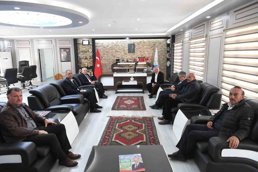 Başkan Büyükkılıç’tan Yahyalı’da Yatırım Değerlendirme Toplantısı