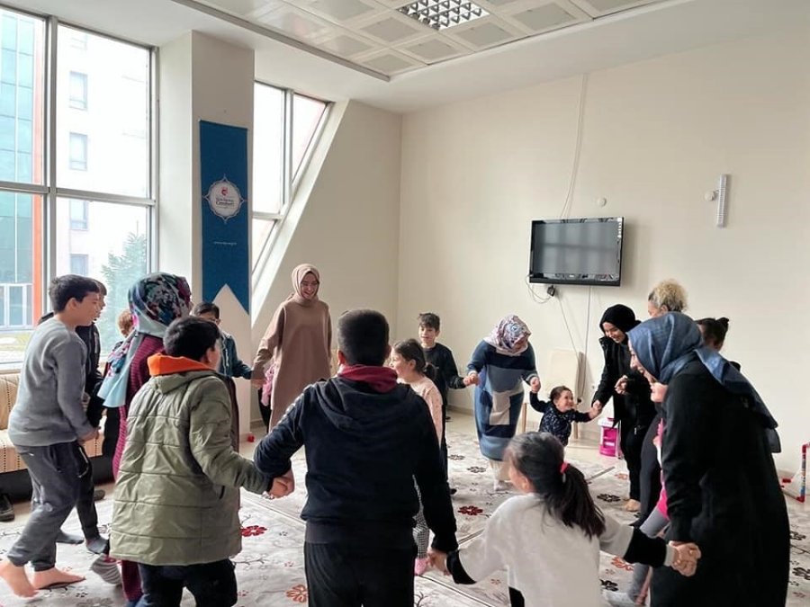 Büyükşehir’den Depremzede Çocuklara Psikolojik Destek