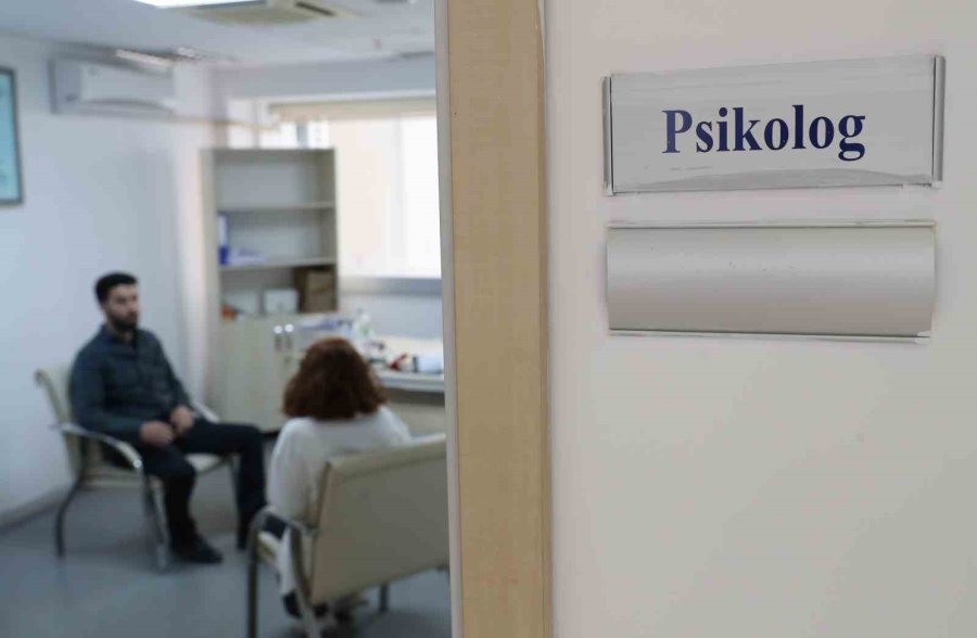 Antalya Büyükşehir’den Depremzedelere Psikolojik Destek