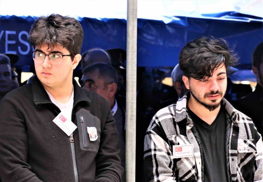 Şehit Karakol Komutanına Gözyaşları Arasında Son Görev