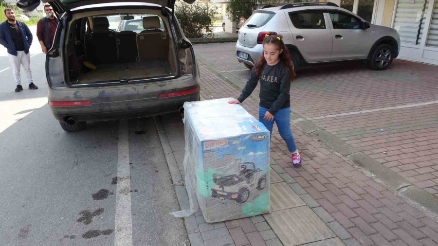 Depremzede Down Sendromlu Doğa, Akülü Arabasına Kavuştu