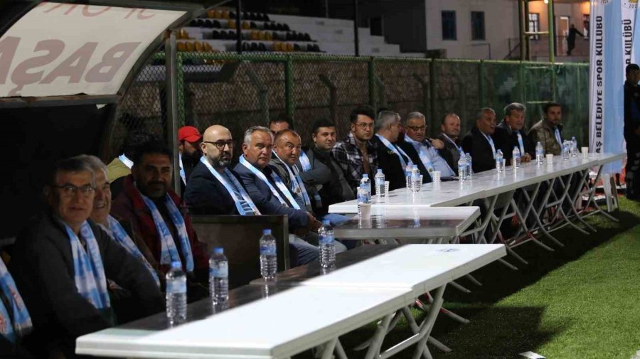 Kaş Belediye Spor Futbol Takımı Sezonu Dualarla Açtı