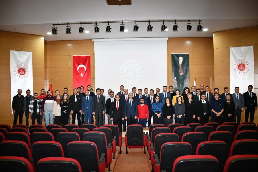 Eskişehir’e Dönen Adliye Personeli Deprem Bölgesindeki Çalışmaları Anlattı