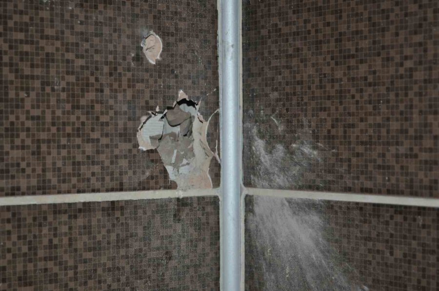 Aile Kaçtı Saldırgan Pompalı Tüfekle Kovaladı