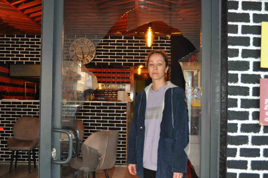 Aile Kaçtı Saldırgan Pompalı Tüfekle Kovaladı