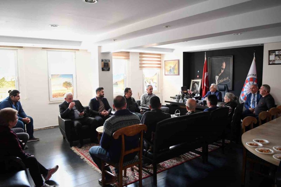 Başkan Esen Depremzedeleri Ziyaret Etti