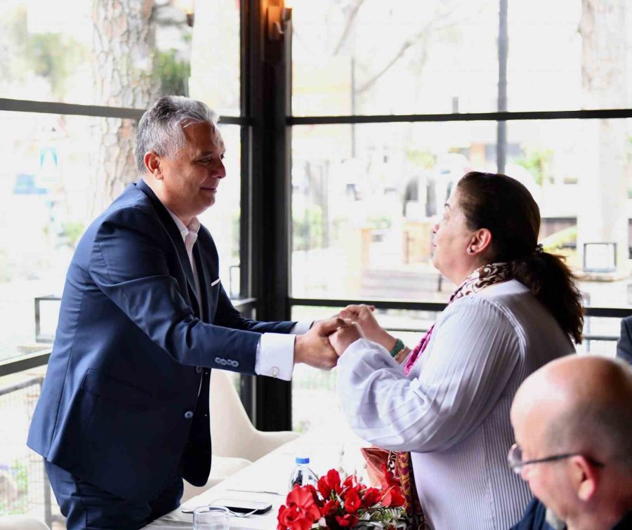 Başkan Uysal: “50 Bin Dosyayı Tarattırıyorum”