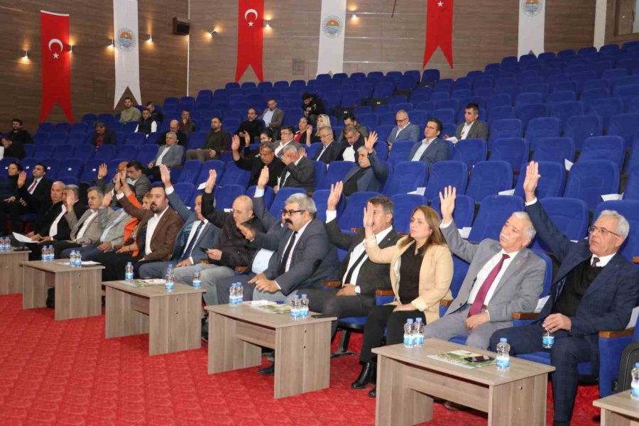 Toroslar Belediye Meclisinin Gündemi ’deprem’ Oldu