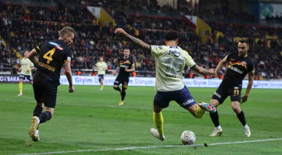 Spor Toto Süper Lig: Kayserispor: 1 - Fenerbahçe: 2 (maç Sonucu)