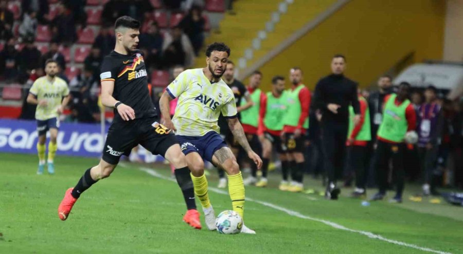 Spor Toto Süper Lig: Kayserispor: 1 - Fenerbahçe: 2 (maç Sonucu)