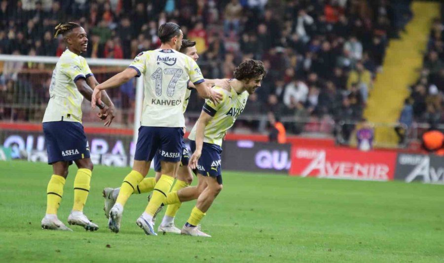 Spor Toto Süper Lig: Kayserispor: 1 - Fenerbahçe: 2 (maç Sonucu)