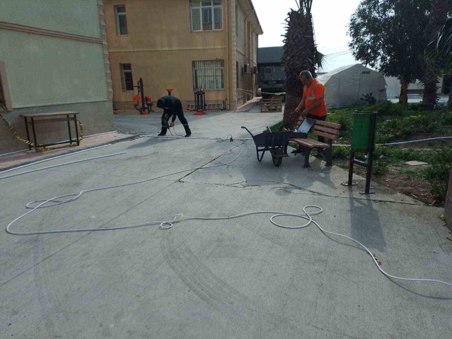 Eskişehirli Eğitimcilerin İlk Günden İtibaren Depremzedelere Desteği Devam Ediyor