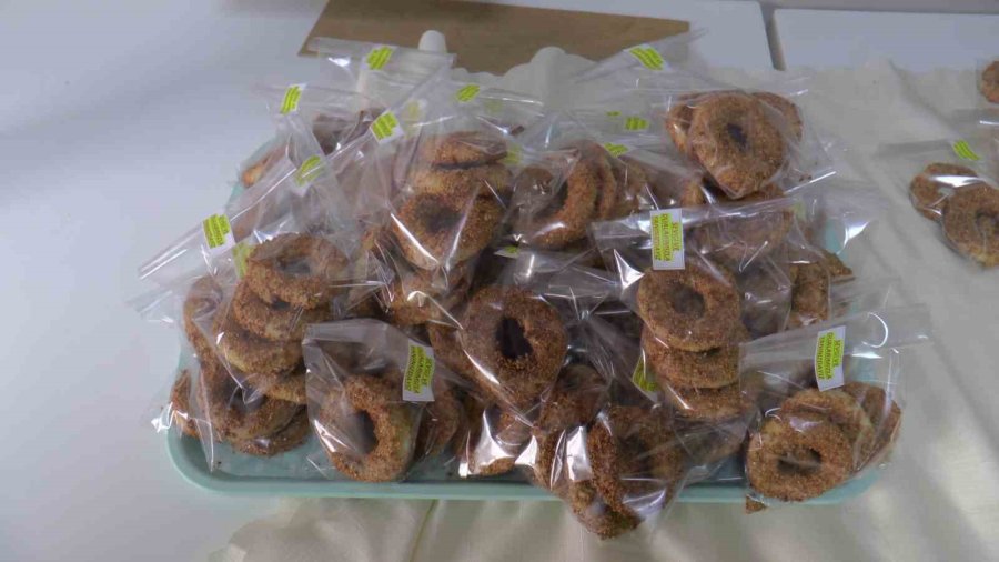 Özel Öğrencilerden En Özel Kandil Simidi