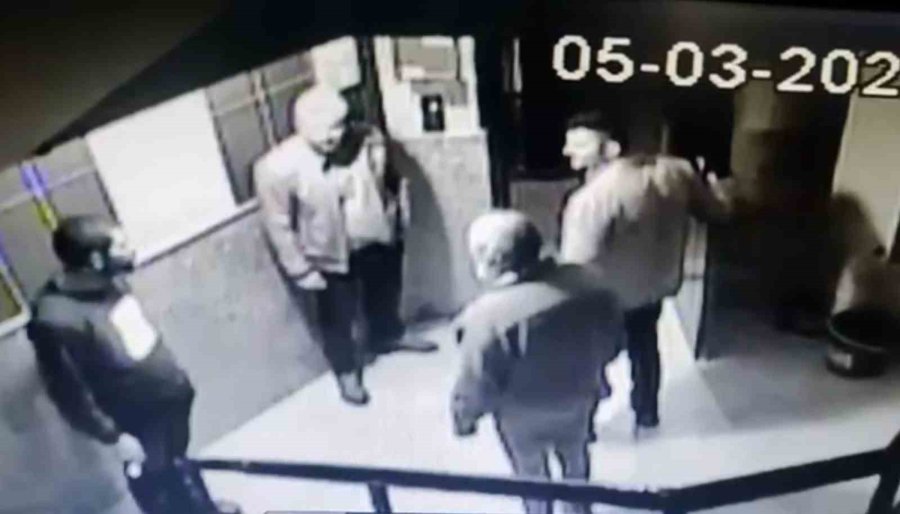 Depremzedenin 7 Bin Lirasını Gasp Ettiler