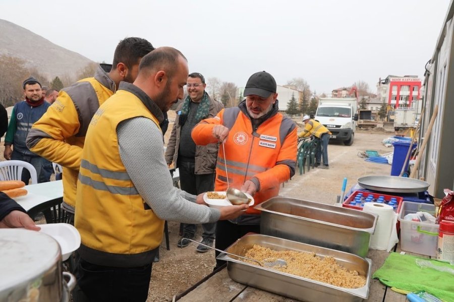 Başkan Çolakbayrakdar: “elbistan Kocasinan Yaşamkent, Sosyal Hayatın Merkezi Olacak”