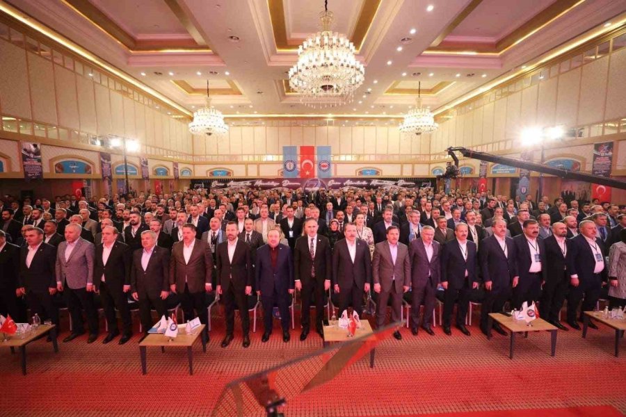 Kuluöztürk, Sağlık-sen Genel Başkan Yardımcısı Oldu