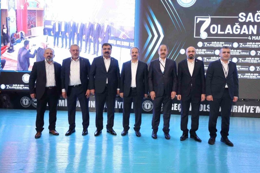 Kuluöztürk, Sağlık-sen Genel Başkan Yardımcısı Oldu