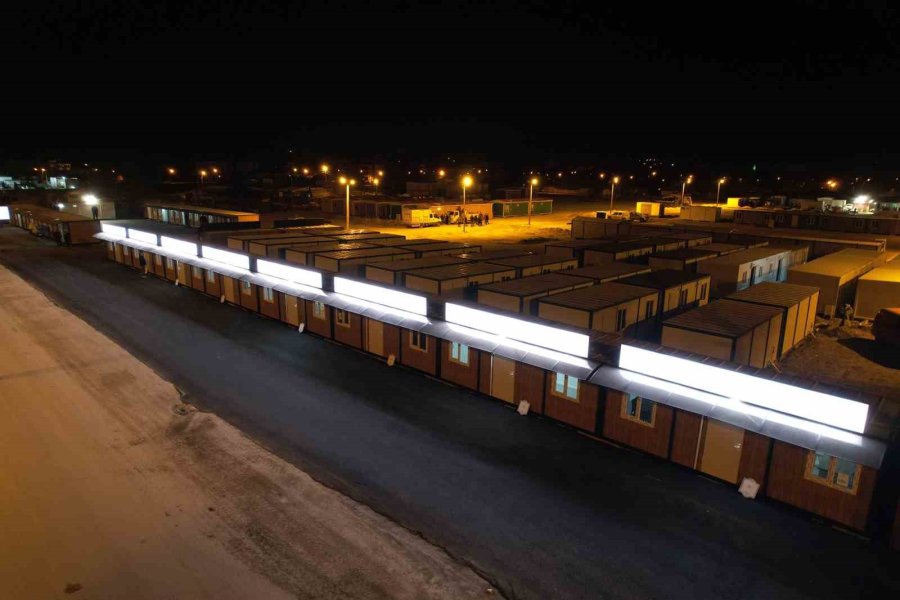 Elbistan Talas Kent Ticaret Alanı Hizmete Girdi