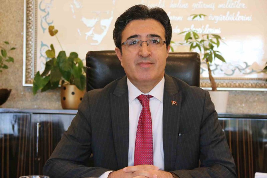 Antalya’da Eyt Kuyruğunun Sonu Gelmedi