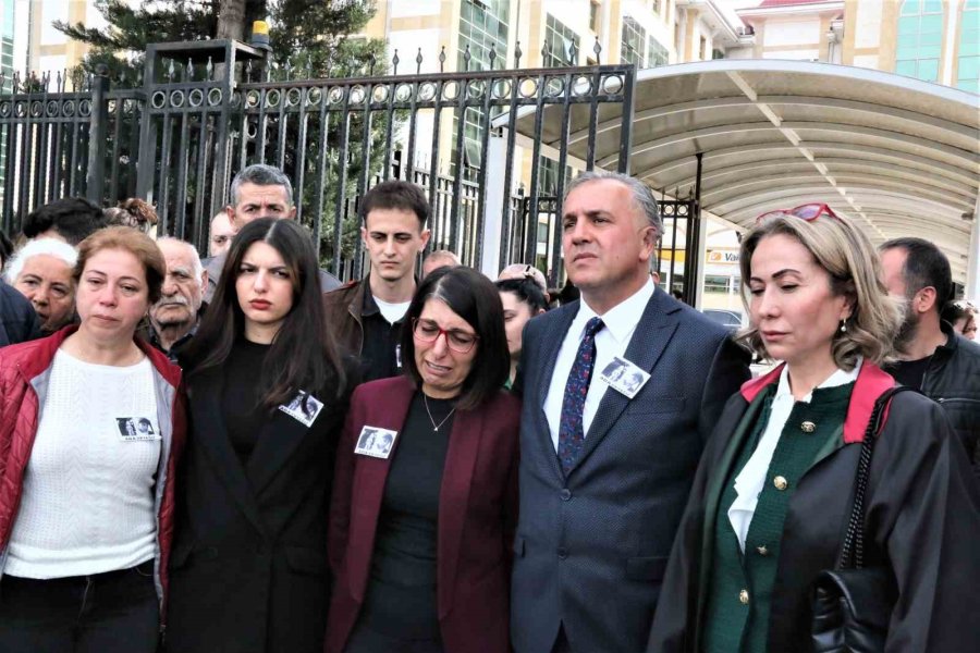 Antalya’da 2 Liselinin Öldüğü Scooter Faciasında Sürücüye İndirimsiz 8 Yıl Ceza