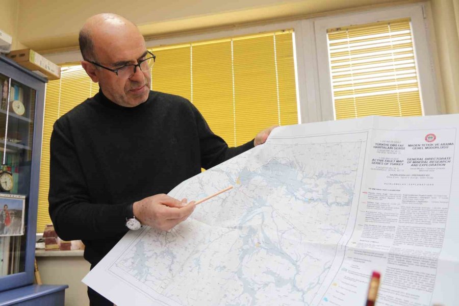 Prof. Dr. Erhan Altunel: “eskişehir Fayında Birkaç Bin Yılda Bir Büyük Deprem Meydana Gelir”
