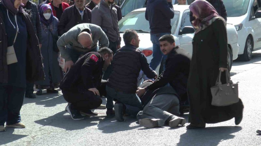 Çarptığı Yayanın Başında Hüngür Hüngür Ağladı