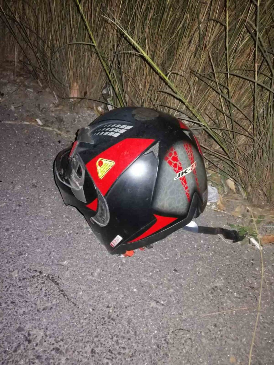 Kuzenlerin Feci Kazası: Kardeşleri Kaza Ayırdı