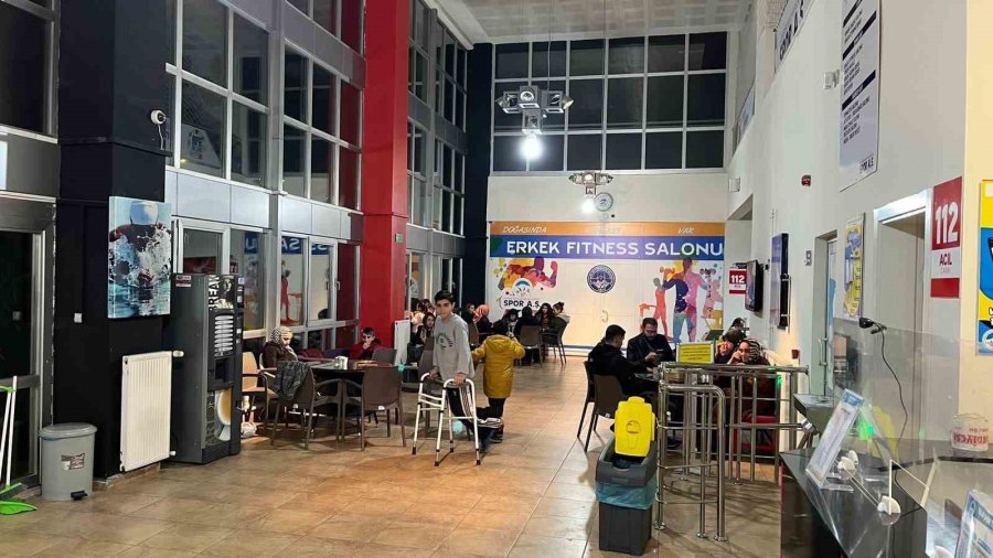 Büyükşehir, Deprem Sonrası Tüm Tesisleri Kayserililerin Hizmetine Açtı