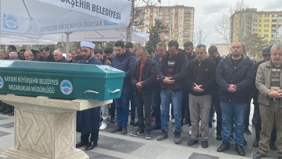 Cinayete Kurban Giden Taksi Şoförü Toprağa Verildi