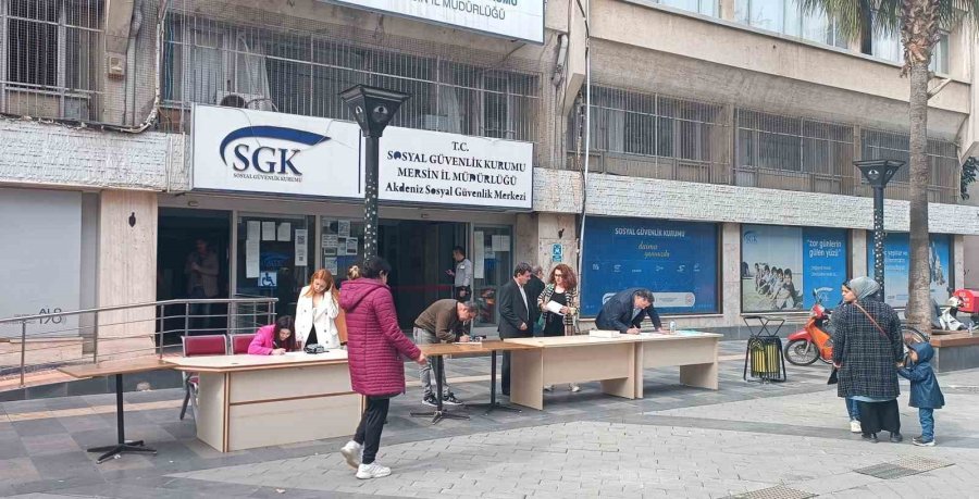 E-devlet, Sgk Önlerindeki Eyt Kuyruğunu Azalttı