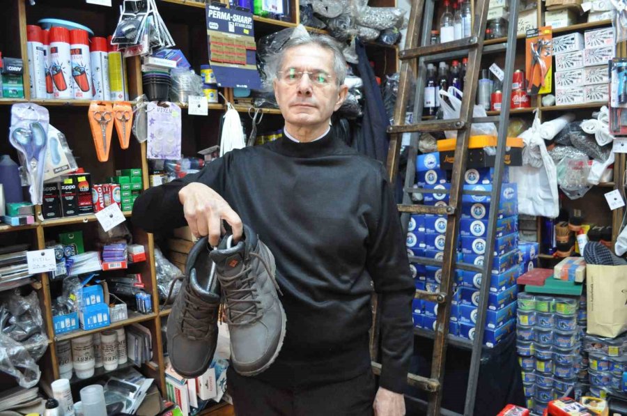 Ayakkabı Ömrünü Arttırmaya Yönelik Uzmanından Tavsiyeler