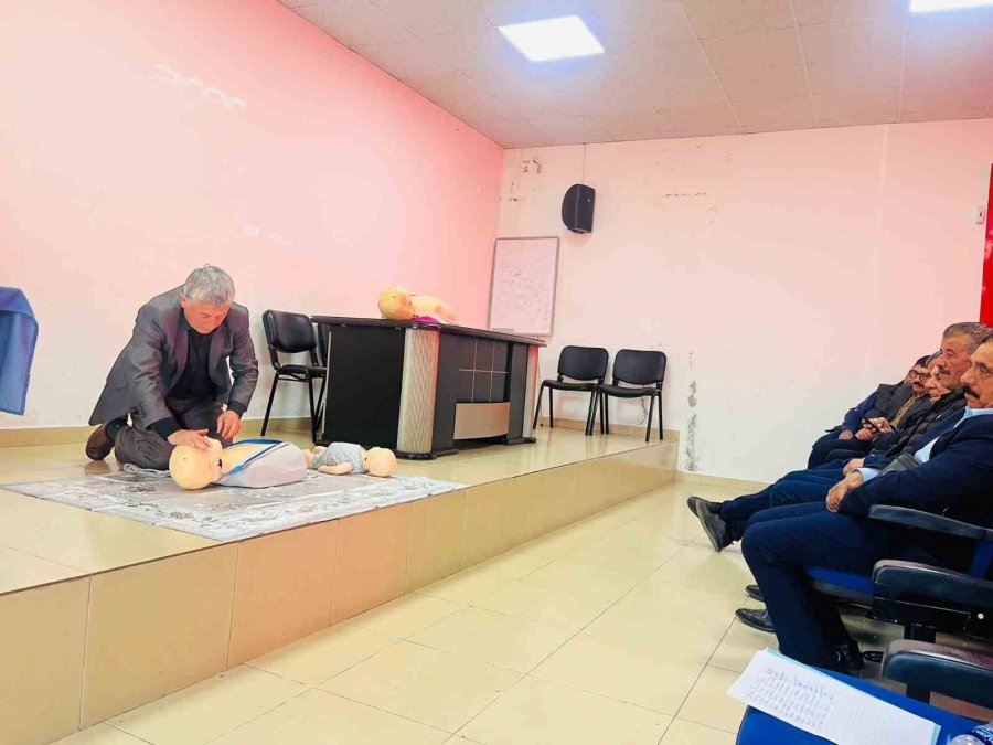 Gazipaşalı Muhtarlara ’ilkyardım’ Anlatıldı