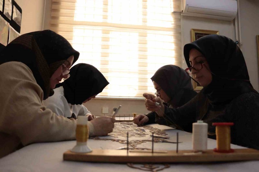 İlmek İlmek Emeğin Ürünü: Puşide